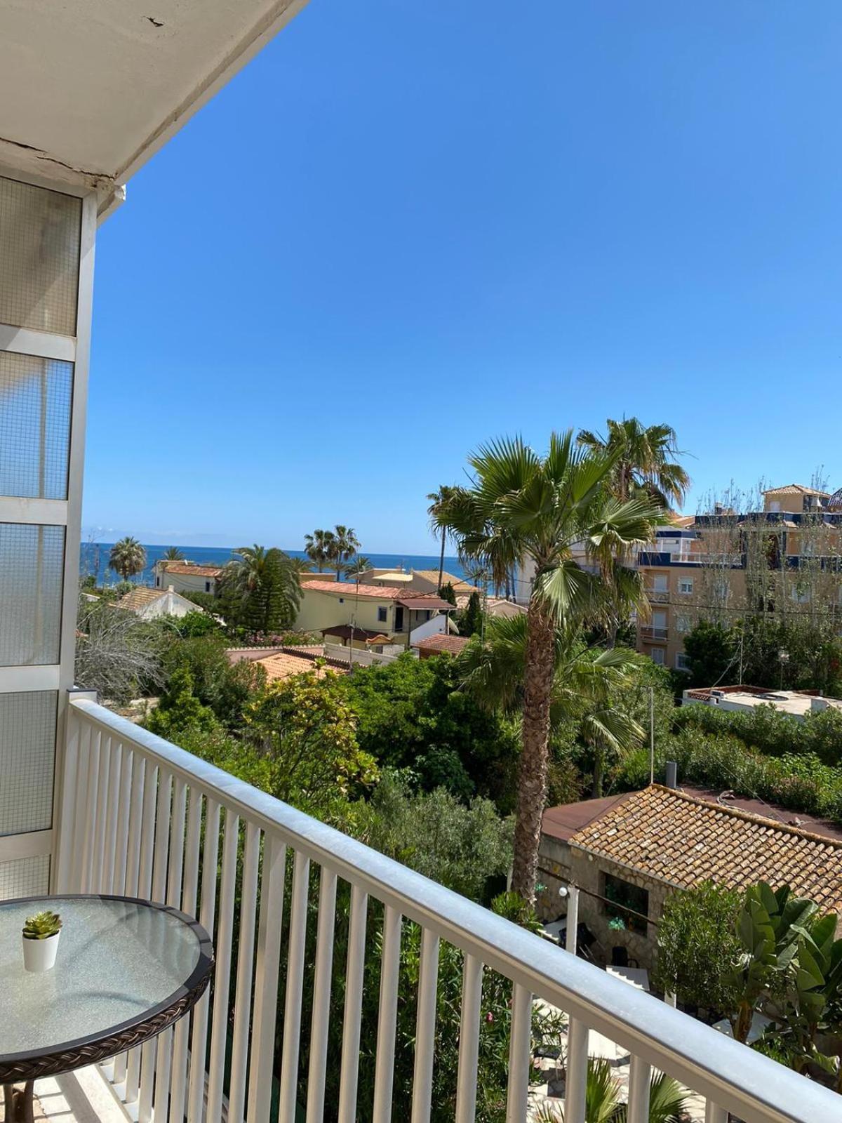Oasis Apartments Playa Albaranas Denia Exterior photo
